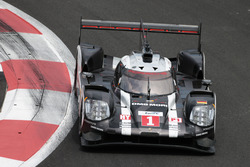 #1 Porsche Team, Porsche 919 Hybrid: Timo Bernhard, Mark Webber, Brendon Hartley