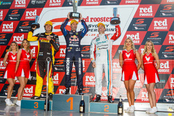 Podium: Sieger Whincup, Triple Eight Race Engineering, Holden; 2. Craig Lowndes, Triple Eight Race E