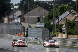 #46 Thiriet by TDS Racing Oreca 05 Nissan: Pierre Thiriet, Mathias Beche, Ryo Hirakawa, #41 Greaves Motorsport Ligier JSP2 Nissan: Memo Rojas, Julien Canal, Nathanael Berthon