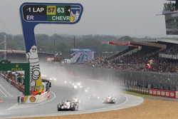#1 Porsche Team Porsche 919 Hybrid: Timo Bernhard, Mark Webber, Brendon Hartley