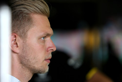 Kevin Magnussen, Renault Sport F1 Team