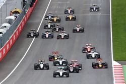 Lewis Hamilton, Mercedes AMG F1 W07 Hybrid leads at the start of the race