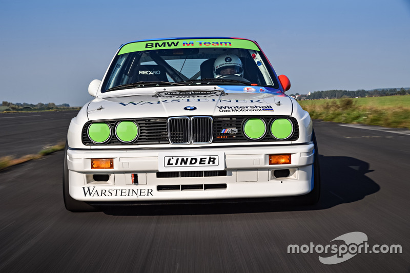 BMW M3 DTM E30