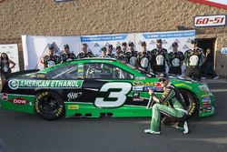 Ganador de la pole Austin Dillon, Richard Childress Racing Chevrolet