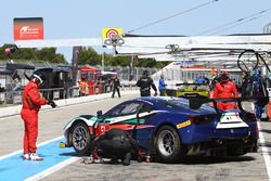 #51 AF Corse Ferrari 488 GT3: Peter Mann, Francisco Guedes, Rino Mastronardi