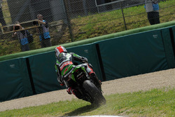 Jonathan Rea, Kawasaki Racing Team, beim Verlassen der Strecke
