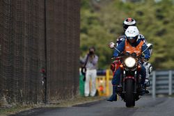 Jorge Lorenzo, Yamaha Factory Racing after his crash