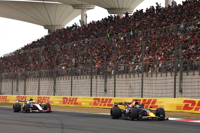 Max Verstappen, Red Bull Racing, Oliver Bearman, Haas F1 Team