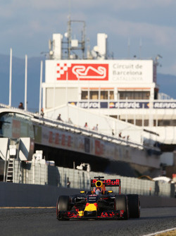 Daniil Kvyat, Red Bull Racing RB12