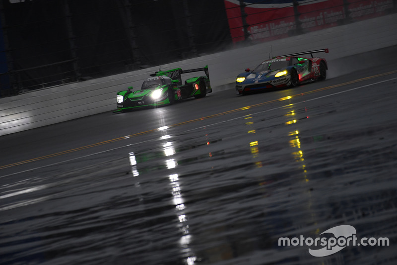 #22 Tequila Patron ESM Nissan DPi: Ed Brown, Johannes van Overbeek, Bruno Senna, Brendon Hartley