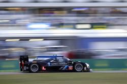 #10 Wayne Taylor Racing Cadillac DPi: Ricky Taylor, Jordan Taylor, Max Angelelli, Jeff Gordon