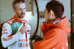 Tiago Monteiro, Castrol Honda World Touring Car Team e Ryo Michigami, Honda Racing Team JAS