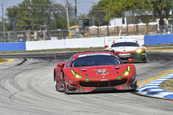 #62 Risi Competizione, Ferrari 488 GTE: Toni Vilander, Giancarlo Fisichella, James Calado
