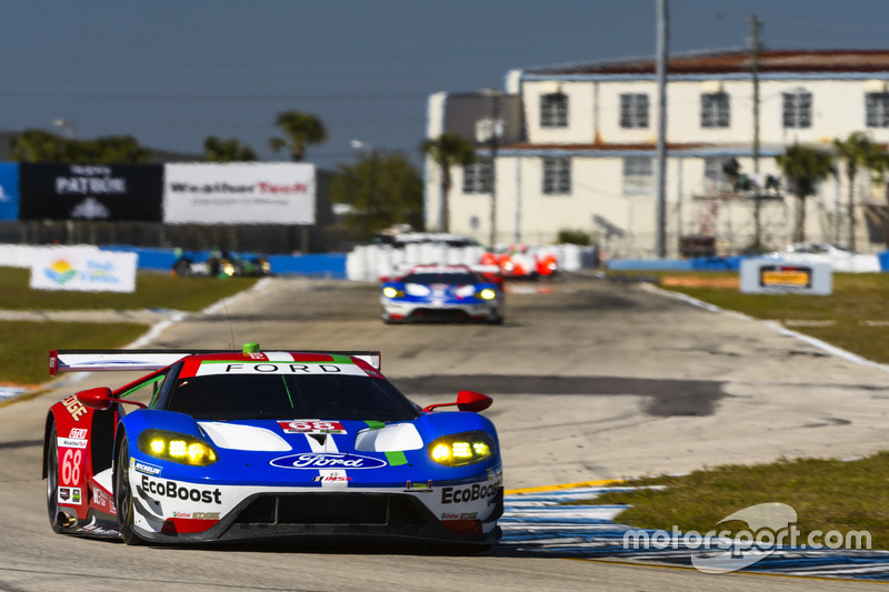 #68 Ford Performance Chip Ganassi Racing Ford GT: Stefan Mücke, Olivier Pla, Billy Johnson