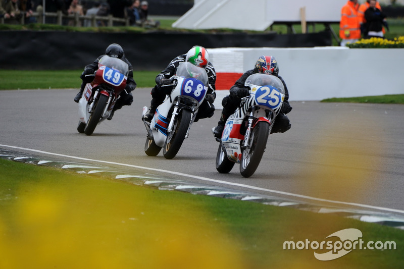 Hailwood Trophy,  #25 Glen English, #68 Michael Russell, #49 Nigl Palmer