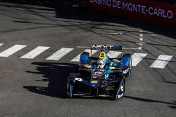 Nelson Piquet Jr., NEXTEV TCR Formula E Team