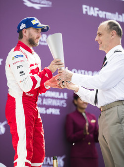 Nick Heidfeld, Mahindra Racing, festeggia sul podio