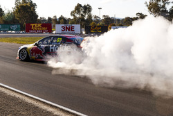 Race winner Shane van Gisbergen, Triple Eight Race Engineering Holden