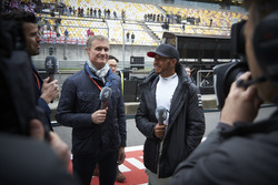 Lewis Hamilton, Mercedes AMG, is interviewed after the race by David Coulthard, Commentator and Presenter, Channel 4 F1
