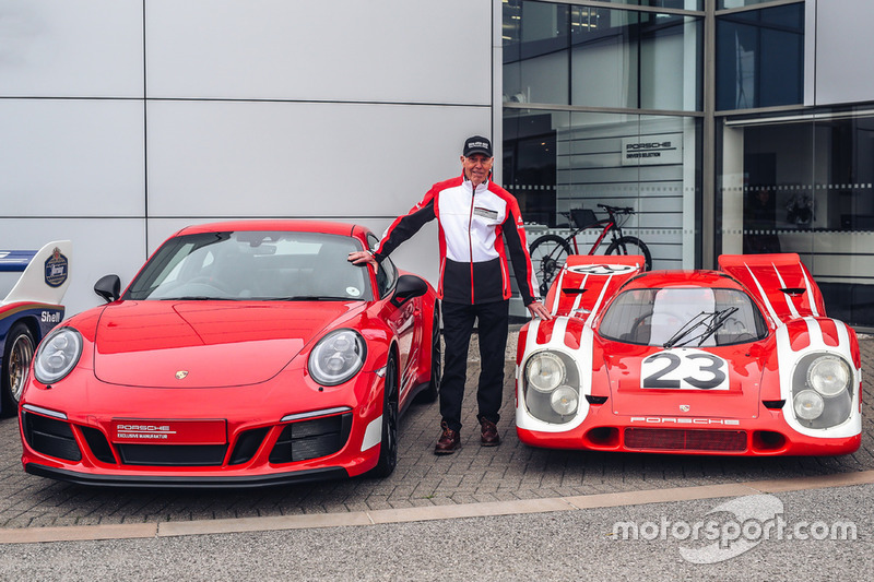 Richard Attwood, Porsche 911 Carrera GTS 4 British Legends Edition
