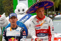 Le vainqueur Kris Meeke, Citroën World Rally Team, le deuxième Sébastien Ogier, M-Sport