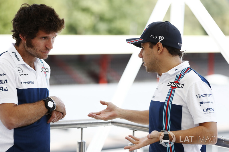 Мотогонщик и телеведущий Гай Мартин, пилот Williams Фелипе Масса