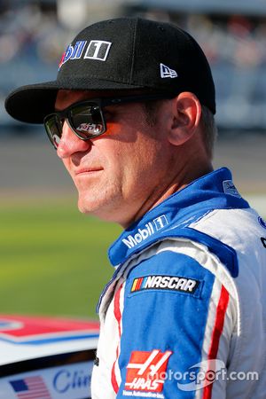 Clint Bowyer, Stewart-Haas Racing Ford