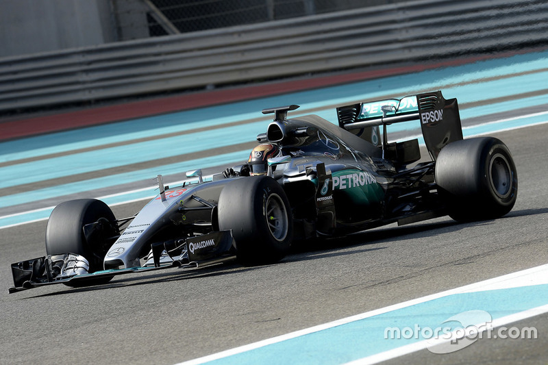 Pascal Wehrlein, Mercedes AMG F1 testing the new 2017 Pirelli tyres