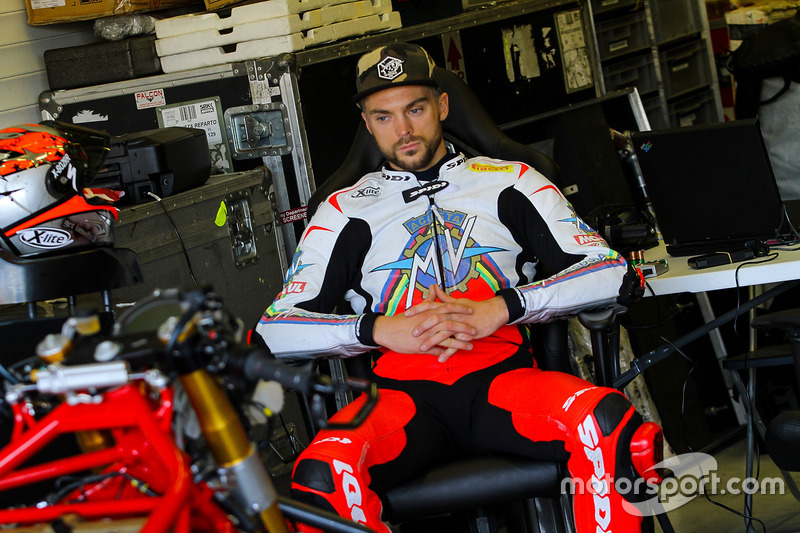 Leon Camier, MV Agusta