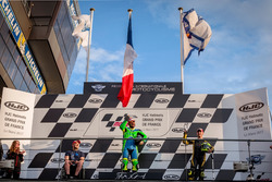 Le podium 600cc de l'International Bridgestone Handy Race