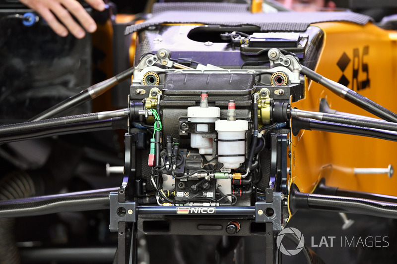 Renault Sport F1 Team RS17 front suspension and chassis detail