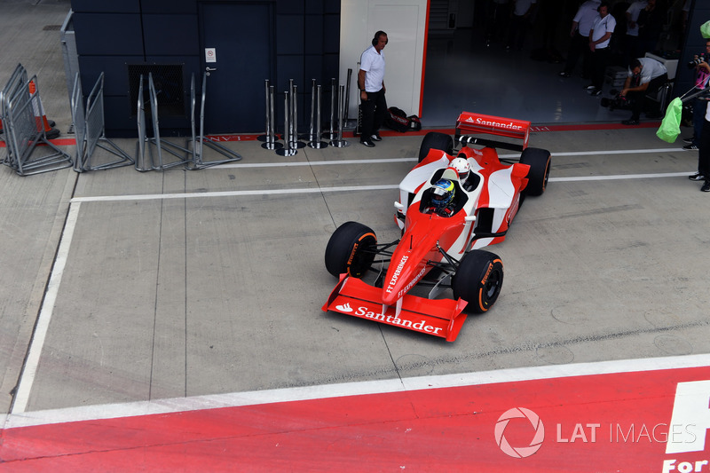 Zsolt Baumgartner, F1 Experiences 2-Seater driver