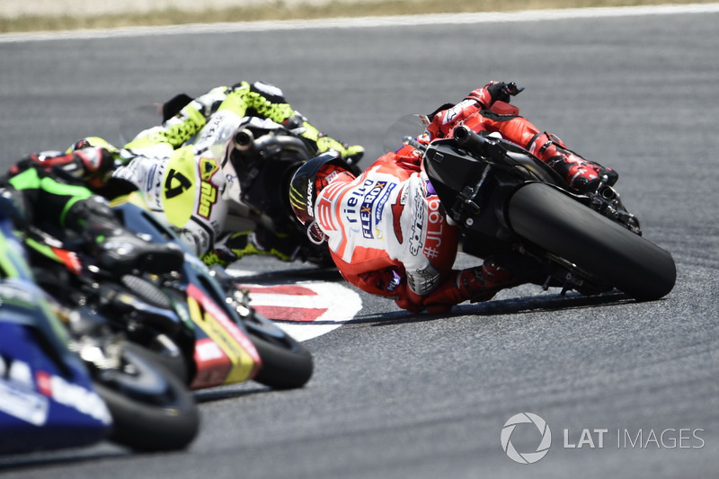 Jorge Lorenzo négocie un virage
