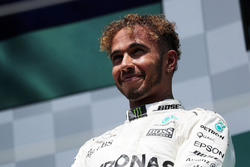 Победитель Льюис Хэмилтон, Mercedes AMG F1
