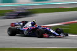 Карлос Сайнс-мл., Scuderia Toro Rosso STR12