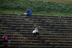 Fans in de regen
