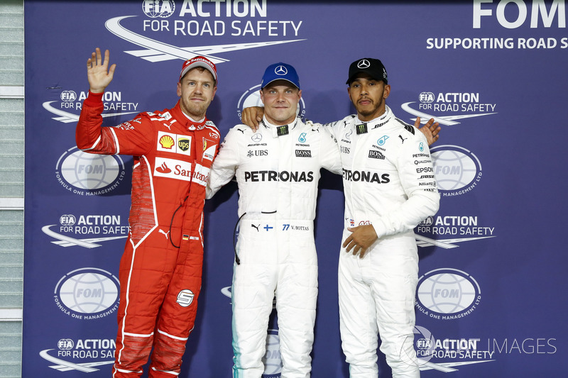 I primi tre qualificati Valtteri Bottas, Mercedes AMG F1, Lewis Hamilton, Mercedes AMG F1 e Sebastian Vettel, Ferrari