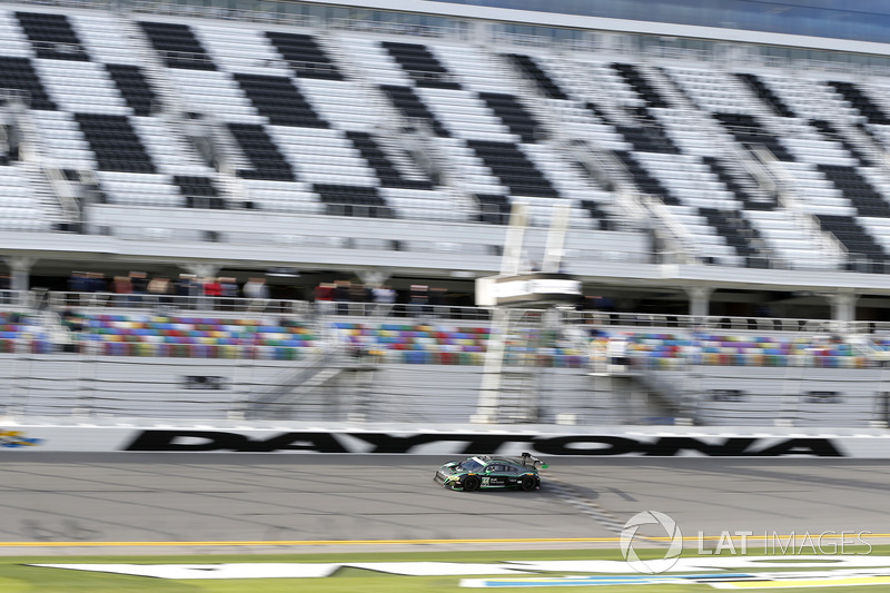 #44 Magnus Racing Audi R8 LMS GT3: John Potter, Andy Lally, Andrew Davis, Markus Winkelhock