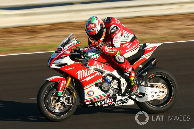 Lorenzo Savadori, Milwaukee Aprilia