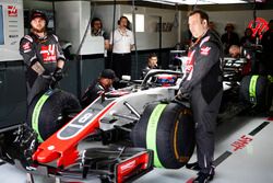 Romain Grosjean, Haas F1 Team VF-18 Ferrari, in the garage