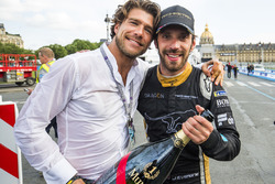 Jean-Eric Vergne, Techeetah. festeggia la vittoria con il team