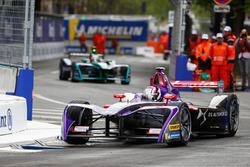 Сэм Бёрд, DS Virgin Racing, и Андре Лоттерер, Techeetah