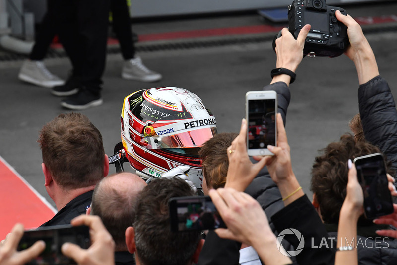 Race winner Lewis Hamilton, Mercedes-AMG F1 celebrates in parc ferme