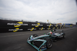 Nelson Piquet Jr., Jaguar Racing