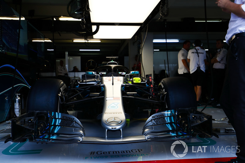 Mobil Lewis Hamilton, Mercedes AMG F1 W09