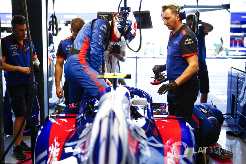 Pierre Gasly, Toro Rosso STR13 Honda