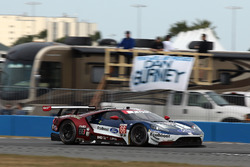 #66 Ford Performance Chip Ganassi Racing Ford GT: Joey Hand, Dirk Müller, Sebastien Bourdais
