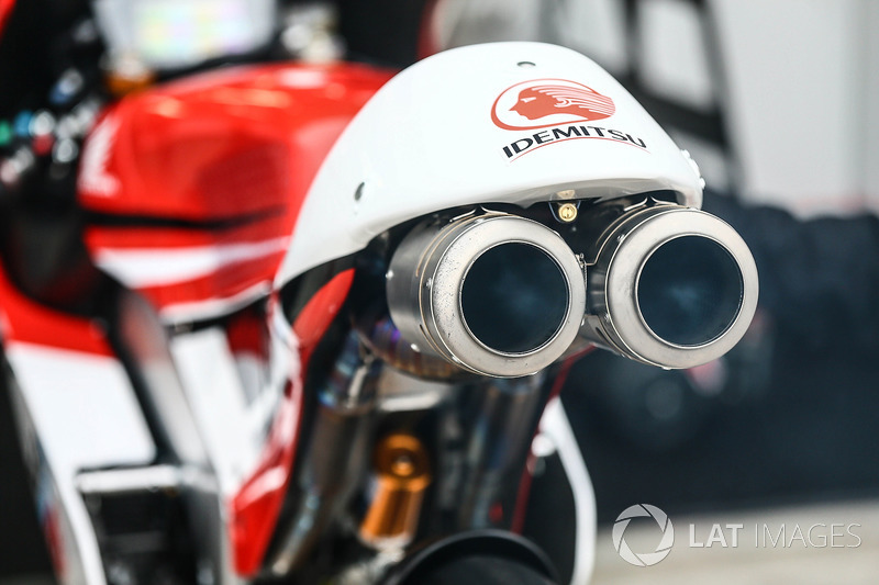 Knalpot motor Team Idemitsu