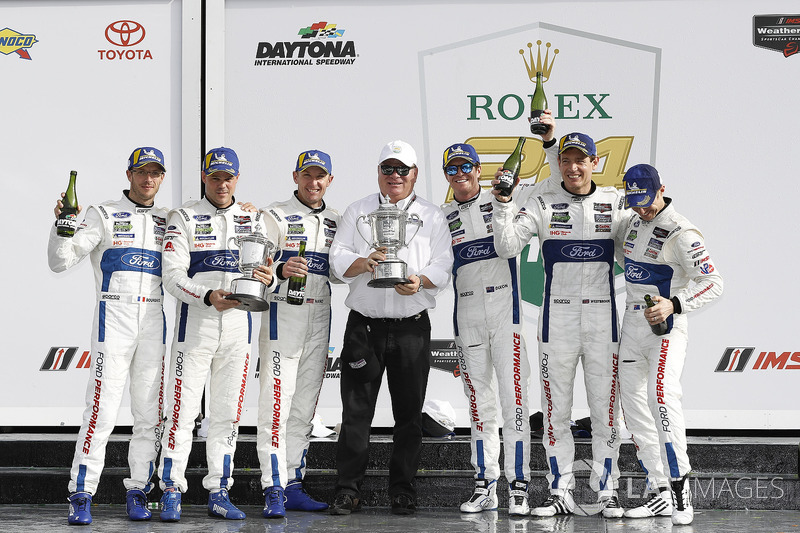 #66 Chip Ganassi Racing Ford GT, GTLM: Dirk Müller, Joey Hand, Sébastien Bourdais, #67 Chip Ganassi Racing Ford GT, GTLM: Ryan Briscoe, Richard Westbrook, Scott Dixon, podium, celebrating Chip Ganassi's 200th victory as a team owner