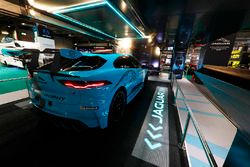 The Jaguar I-Pace eTrophy, la vettura